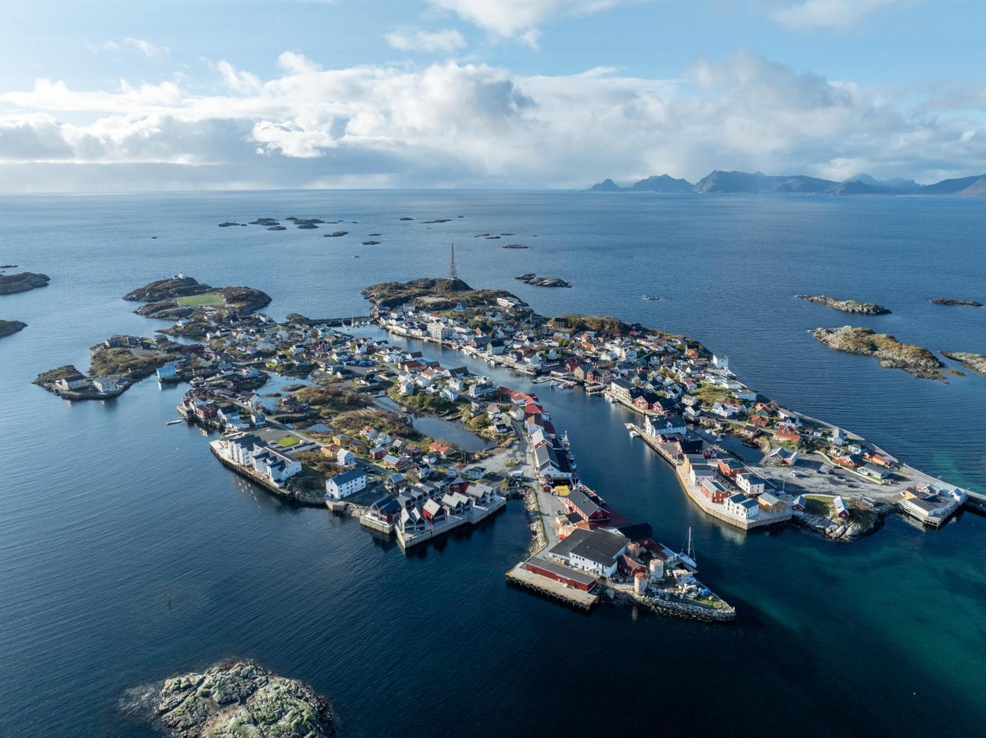 New And Modern Apartment In Henningsvær Exterior photo